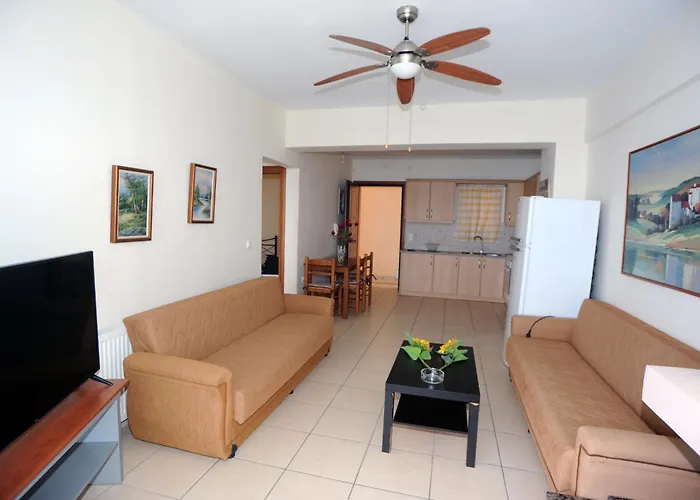 Akrata Quality Furnished Apartamento *