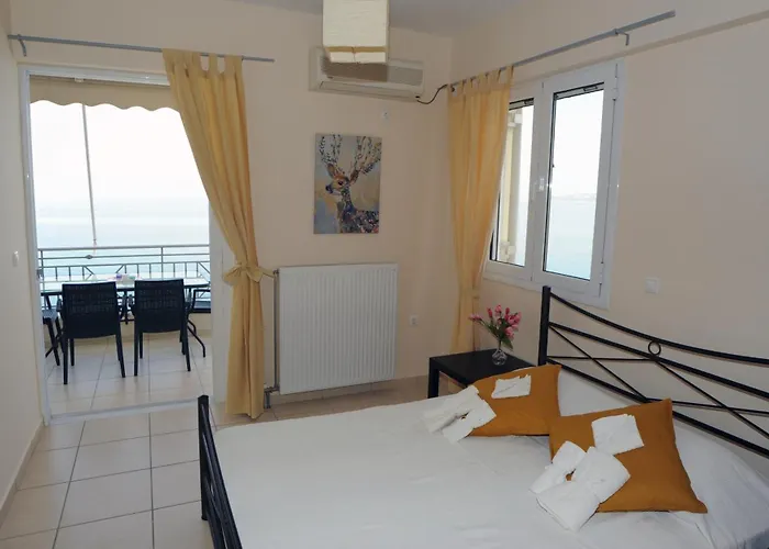 Apartamento Akrata Quality Furnished